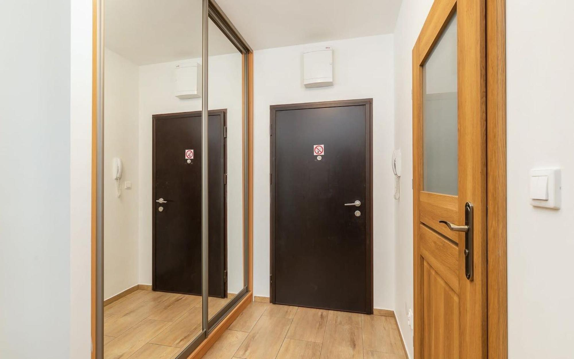 Burakowska 16 - Modern Apartment With Balcony Noclegi Renters Warschau Exterior foto